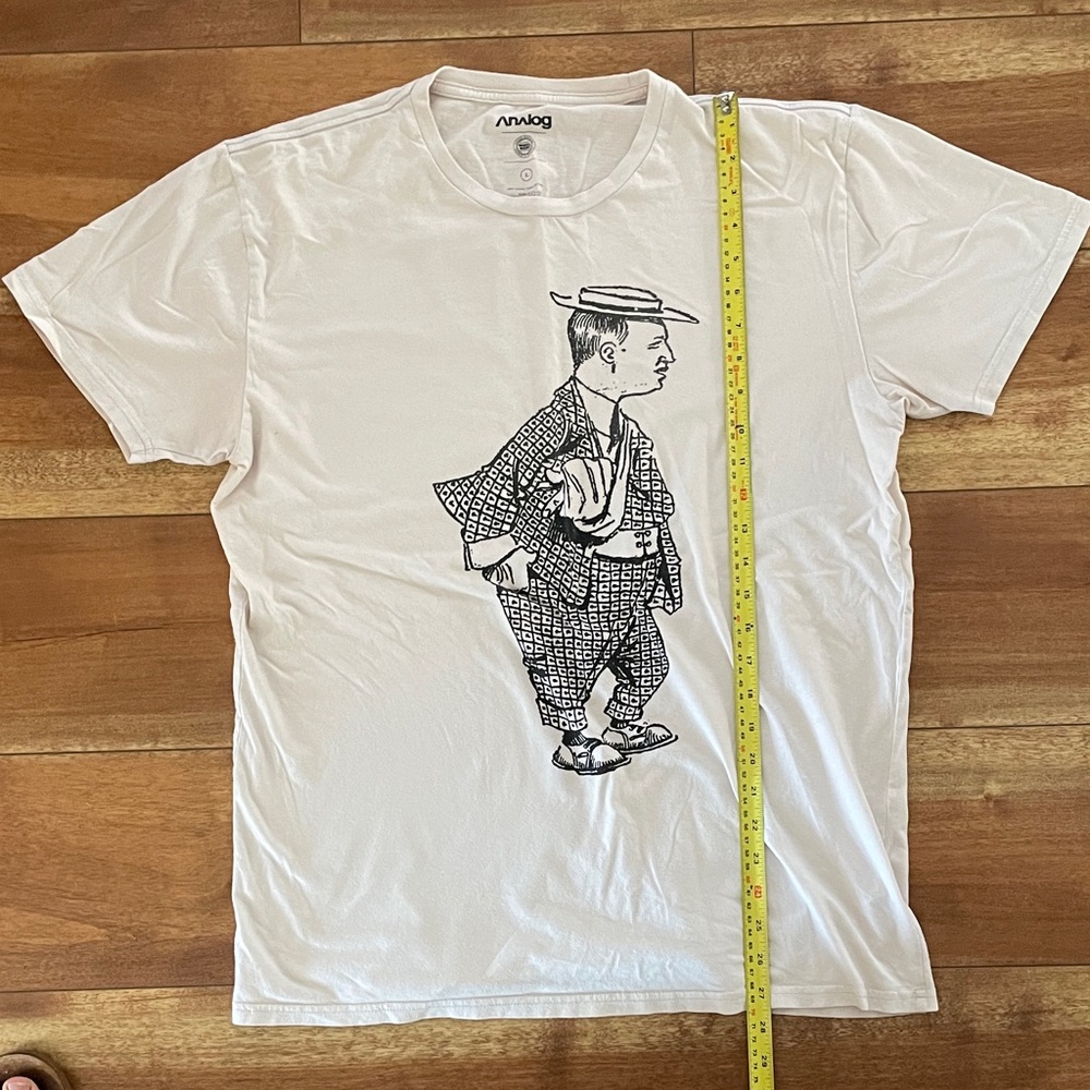 Analog White Graphic Short Sleeve Tee